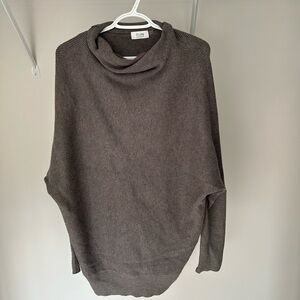 Bluivy Charcoal Sweater